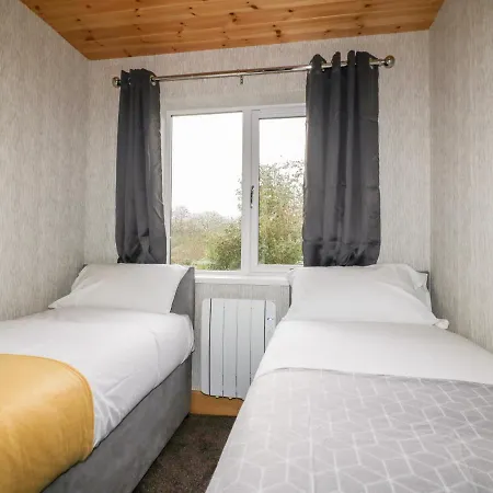 Holiday home Two *